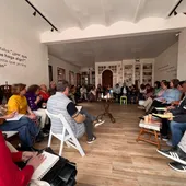 Reunión de miembros de plataformas ciudadanas en Daimiel Reunión de miembros de plataformas ciudadanas en Daimiel