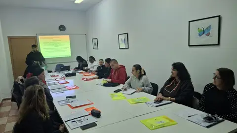 La Junta da luz verde a un nuevo programa Crisol Formas para la inserción laboral de 315 personas en riesgo de exclusión La Junta da luz verde a un nuevo programa Crisol Formas para la inserción laboral de 315 personas en riesgo de exclusión