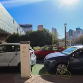 Benidorm adjudica el desarrollo del Plan MOVELE por 530.000 euros y un plazo de seis meses Benidorm adjudica el desarrollo del Plan MOVELE por 530.000 euros y un plazo de seis meses