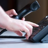 El Gobierno obligará desde octubre a usar el prefijo '400' en las llamadas comerciales El Gobierno obligará desde octubre a usar el prefijo '400' en las llamadas comerciales