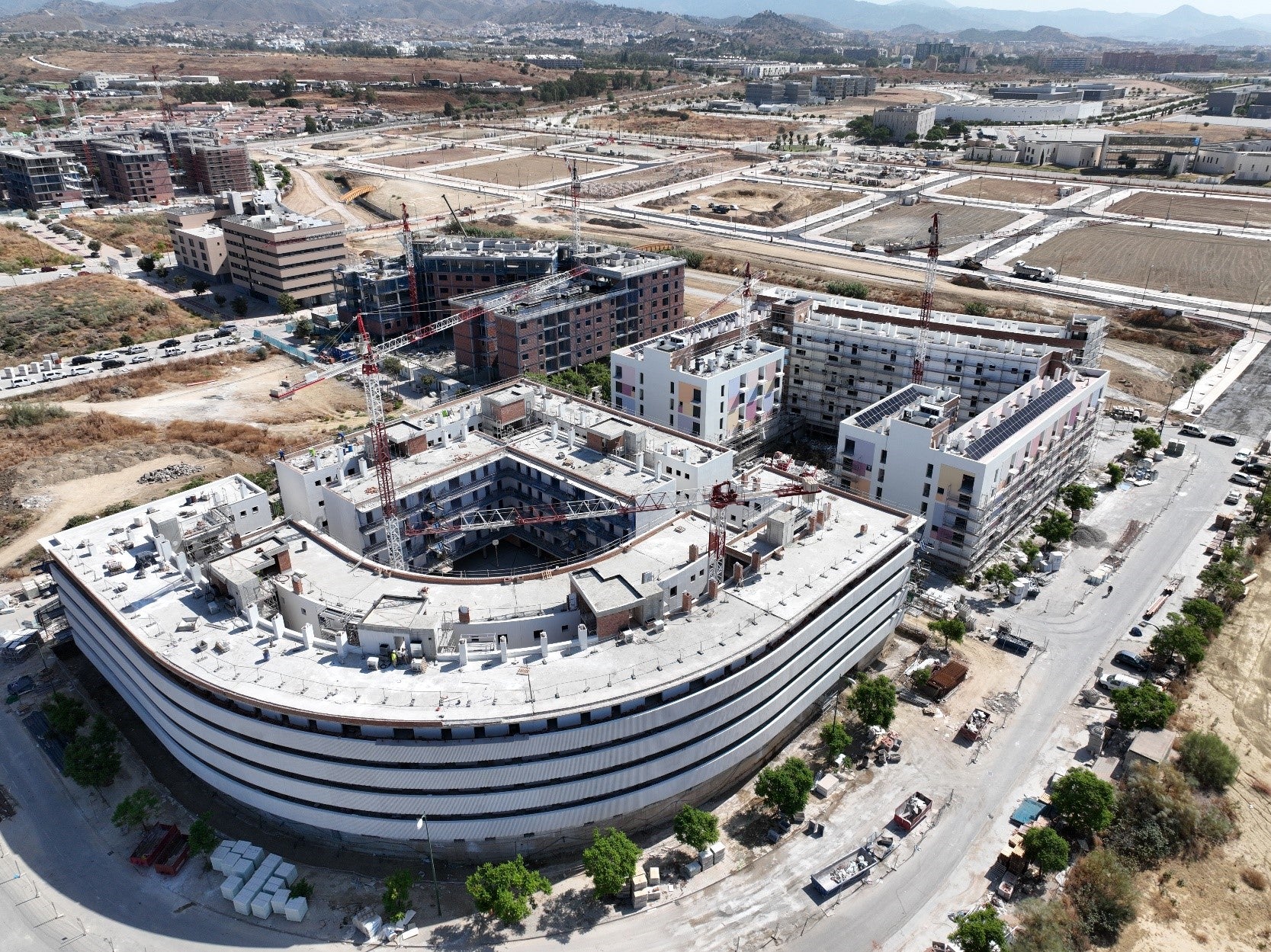 La construcción en Málaga afianza su crecimiento en el primer trimestre de 2026 con un aumento del 37% en vivienda visada La construcción en Málaga afianza su crecimiento en el primer trimestre de 2026 con un aumento del 37% en vivienda visada