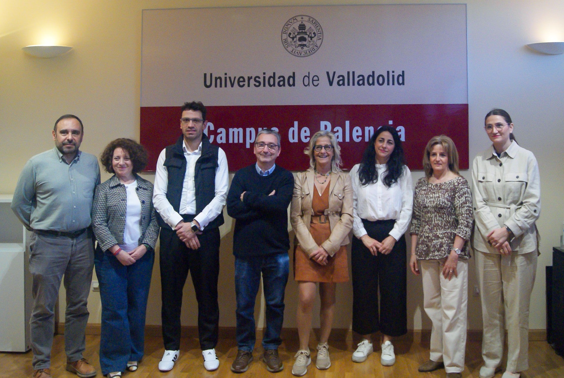 Garcés presenta en Palencia su proyecto para reforzar el campus, el impacto social de la investigación y la captación de alumnado Garcés presenta en Palencia su proyecto para reforzar el campus, el impacto social de la investigación y la captación de alumnado