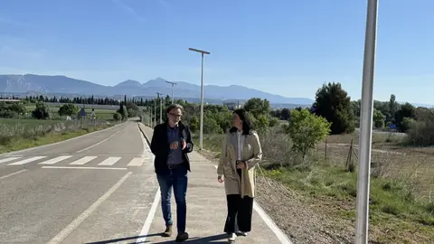 Finalizado el nuevo andador que enlaza Huesca con el IES Pirámide Finalizado el nuevo andador que enlaza Huesca con el IES Pirámide