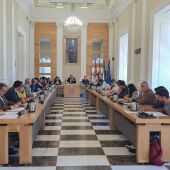 Cáceres reforzará la limpieza y seguridad y extiende la instalación de Puntos Violetas a todos los eventos masivos