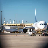 Los controladores aéreos mantienen la huelga indefinida este sábado, coincidiendo con la final de la Copa del Rey Los controladores aéreos mantienen la huelga indefinida este sábado, coincidiendo con la final de la Copa del Rey