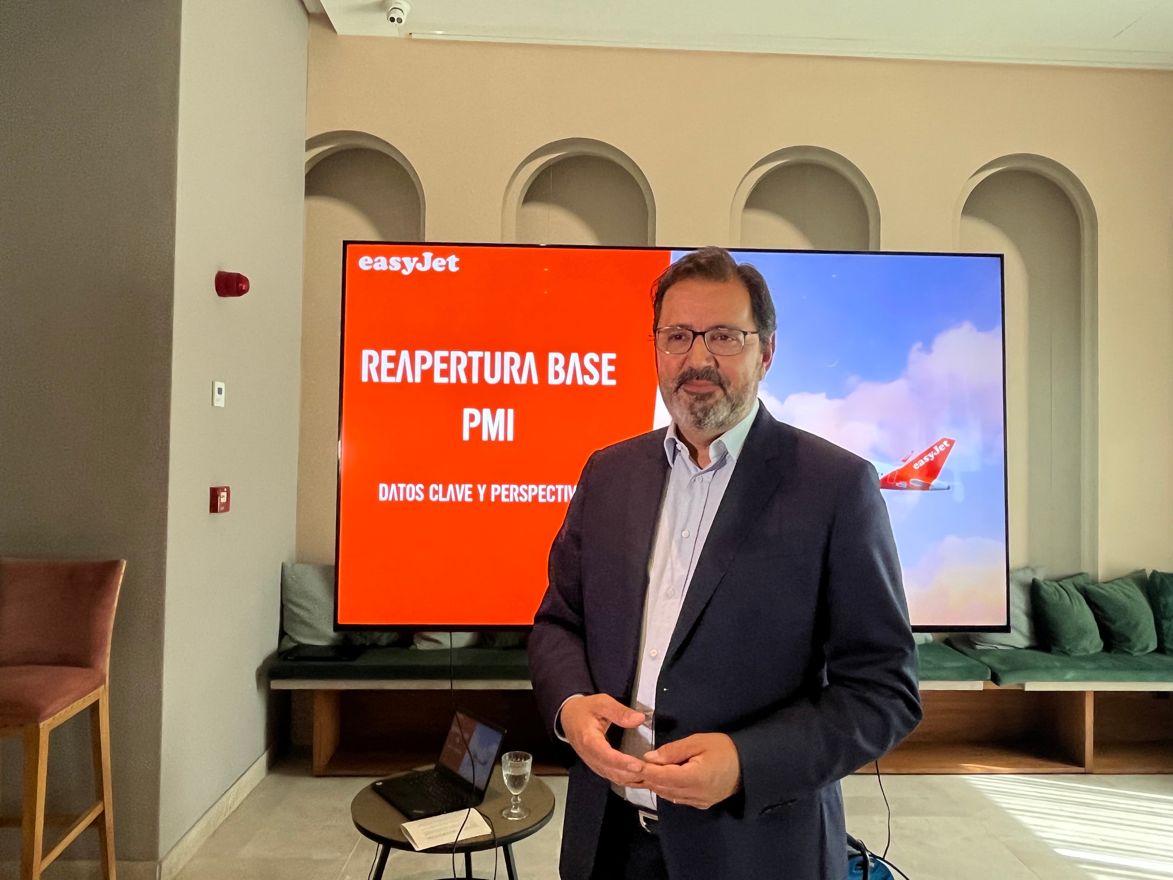 La aerolínea easyJet garantiza el suministro de queroseno para "las próximas tres o cuatro semanas" La aerolínea easyJet garantiza el suministro de queroseno para "las próximas tres o cuatro semanas"