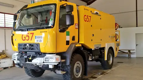 Declarado un incendio forestal en el término municipal de Acebo, en la comarca de Sierra de Gata Declarado un incendio forestal en el término municipal de Acebo, en la comarca de Sierra de Gata
