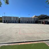 Patio de primaria Gloria Fuertes de Alzira