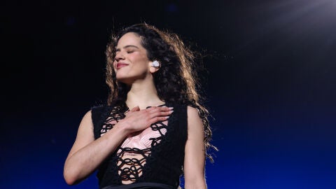 Rosal&iacute;a en su segundo concierto en Barcelona con el 'LUX TOUR'