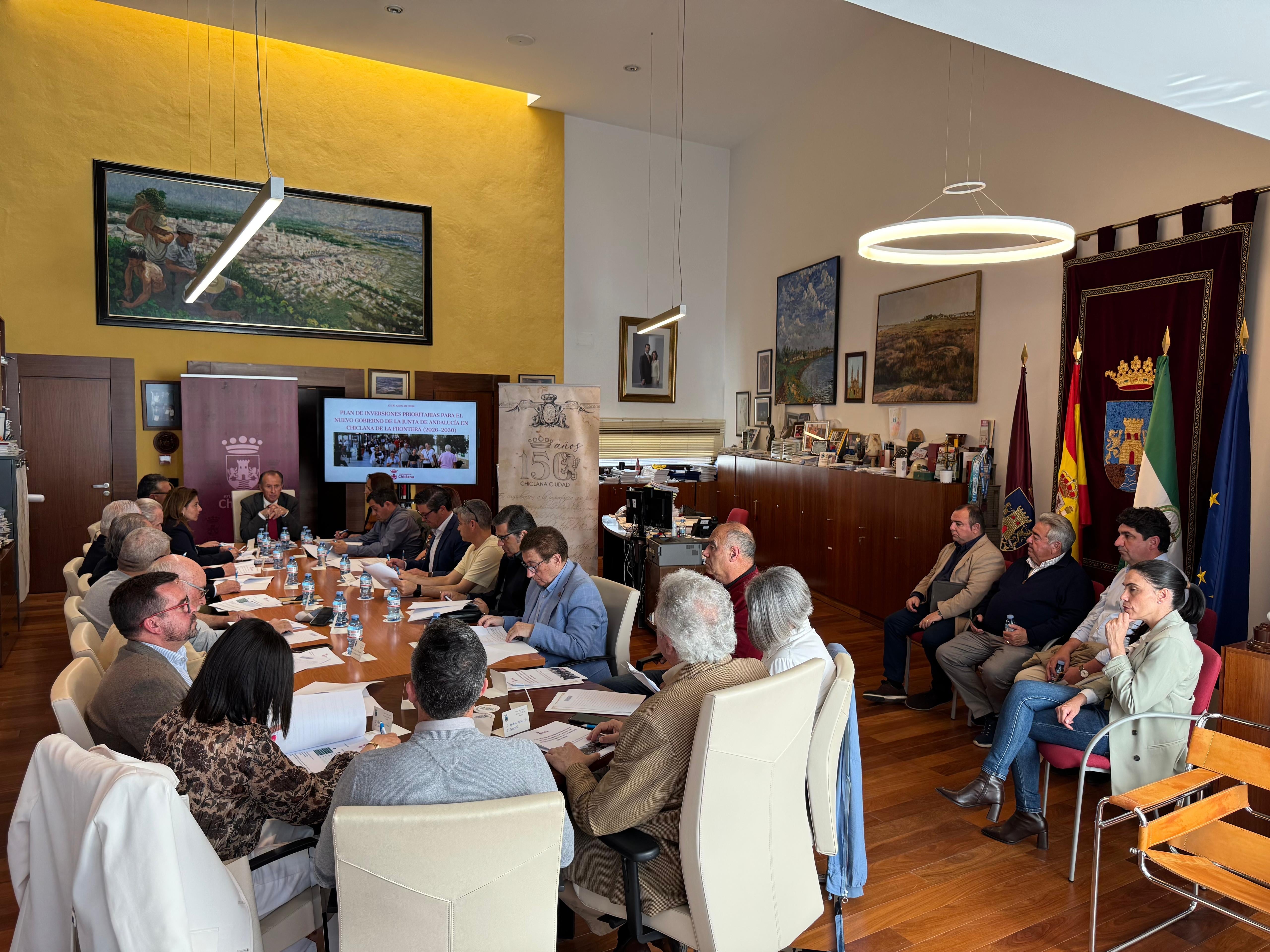 Las tareas de Chiclana para la Junta de Andalucía 'post 17M': salud, educación e infraestructuras Las tareas de Chiclana para la Junta de Andalucía 'post 17M': salud, educación e infraestructuras