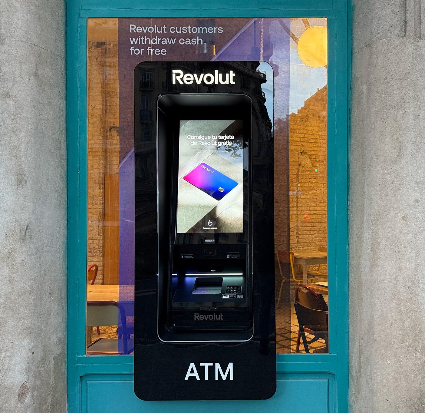 Revolut abre sus primeros cajeros en Málaga Revolut abre sus primeros cajeros en Málaga