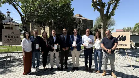 Malpartida de Plasencia, Ceclavín, Alcántara y Toril reciben los Premios 'Pueblos con Futuro' Malpartida de Plasencia, Ceclavín, Alcántara y Toril reciben los Premios 'Pueblos con Futuro'