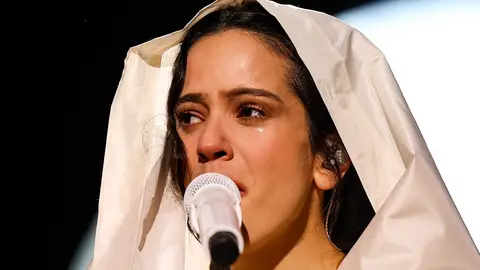 Rosalía en el segundo concierto del 'LUX TOUR' en Barcelona Rosalía en el segundo concierto del 'LUX TOUR' en Barcelona