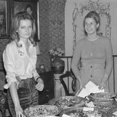 Imagen de archivo de Cayetana de Alba y Carmen Díez de Rivera Imagen de archivo de Cayetana de Alba y Carmen Díez de Rivera