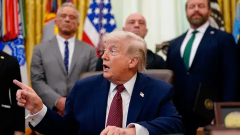 Imagen de archivo de Donald Trump en el Despacho Oval de la Casa Blanca Imagen de archivo de Donald Trump en el Despacho Oval de la Casa Blanca