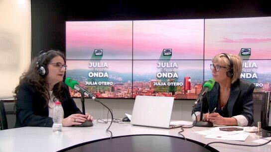 M&oacute;nica Oltra descarta liderar el proyecto de Rufi&aacute;n "a nivel estatal", pero lo defiende: "Colaborar&eacute; en lo que pueda" 
