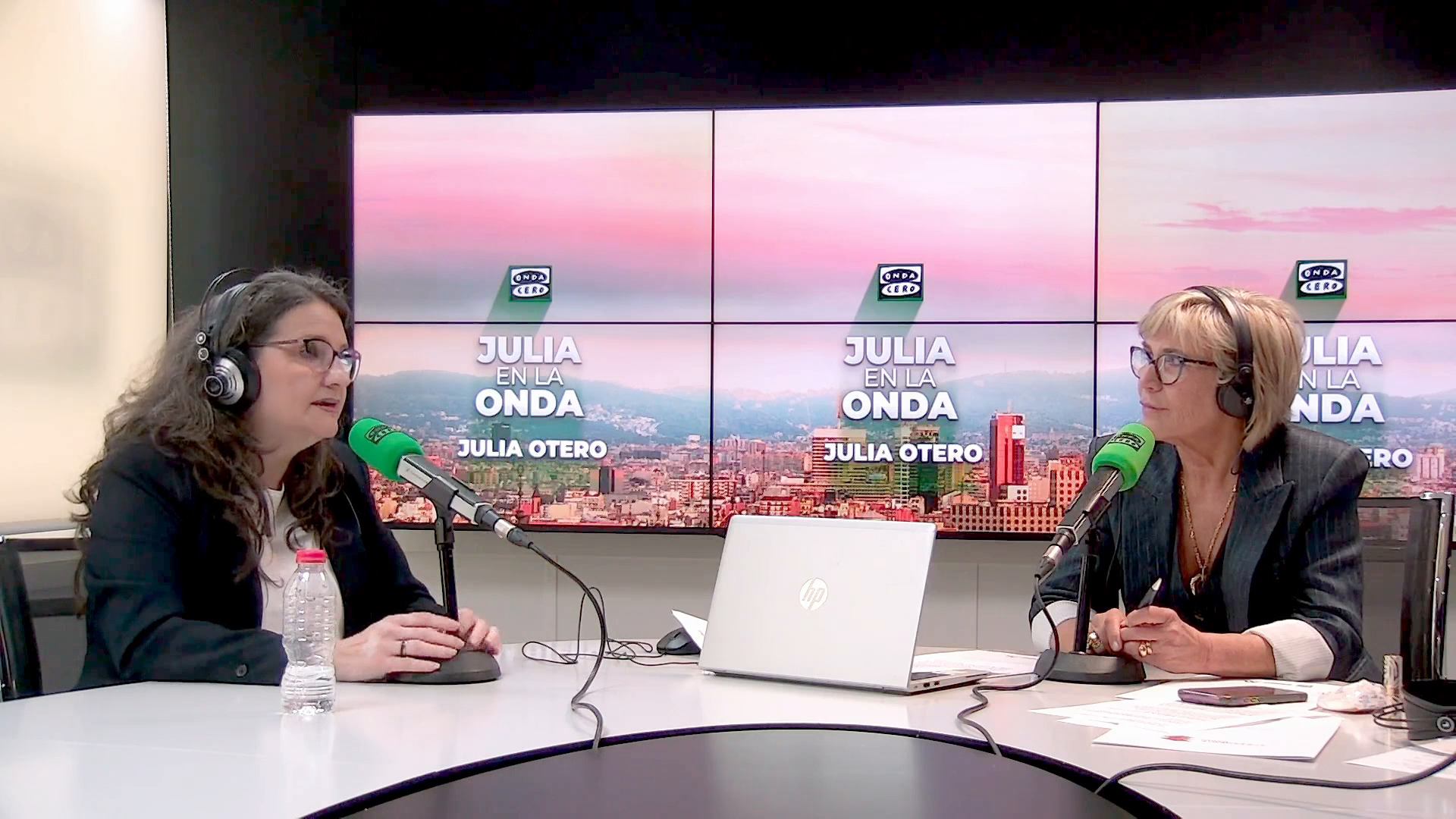 Mónica Oltra descarta liderar el proyecto de Rufián "a nivel estatal", pero lo defiende: "Contribuiré en lo que pueda" Mónica Oltra descarta liderar el proyecto de Rufián "a nivel estatal", pero lo defiende: "Contribuiré en lo que pueda"