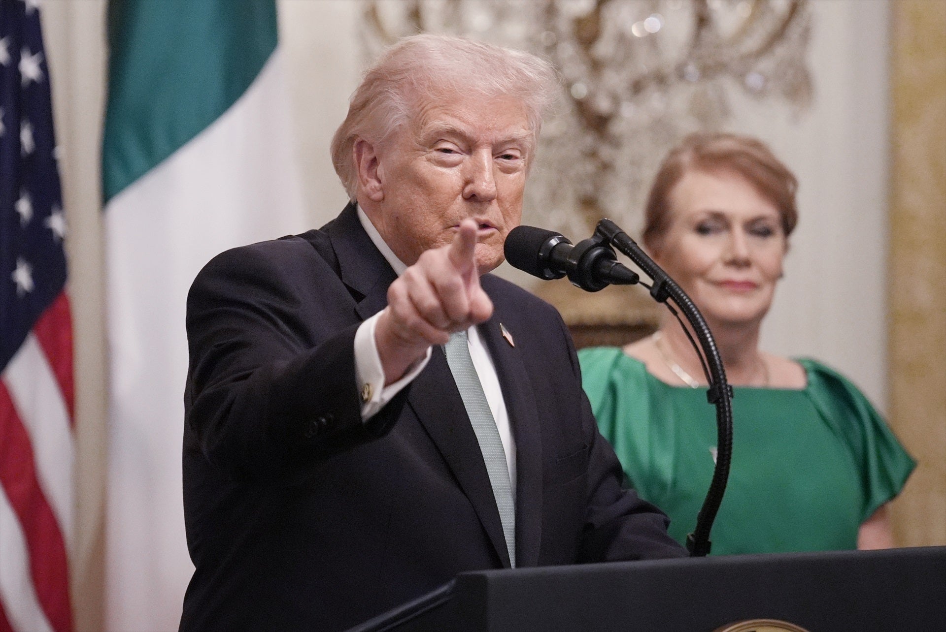 Estados Unidos e Irán tensan el alto el fuego con amenazas y ataques a dos días del fin de la tregua Estados Unidos e Irán tensan el alto el fuego con amenazas y ataques a dos días del fin de la tregua