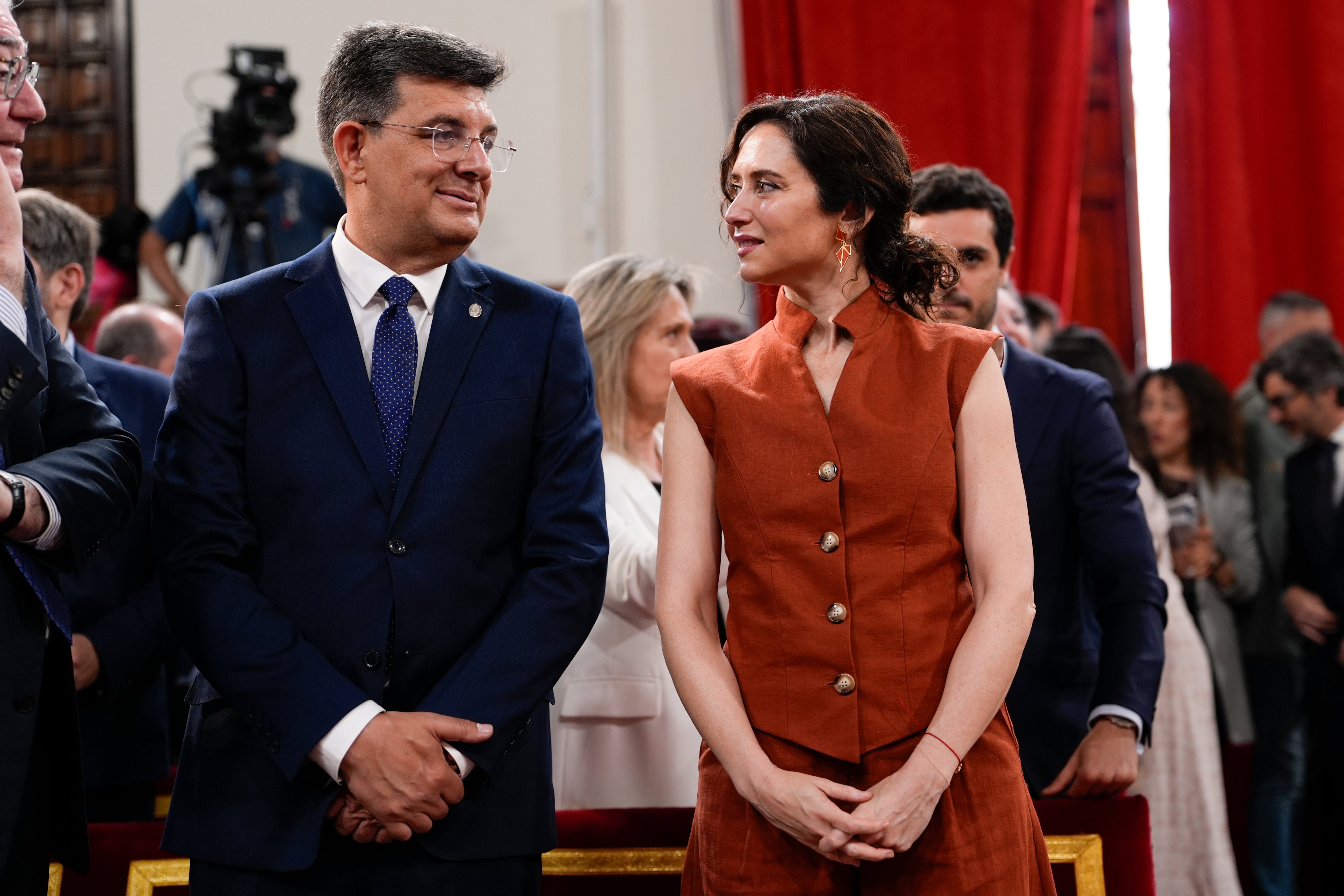 Ayuso convierte Madrid en el "campus de Europa": así es el ambicioso plan para atraer talento joven y vivienda Ayuso convierte Madrid en el "campus de Europa": así es el ambicioso plan para atraer talento joven y vivienda