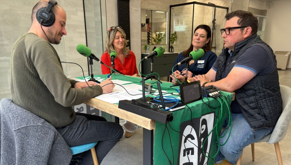 Programa de onda cero Gijón desde Duchamanía