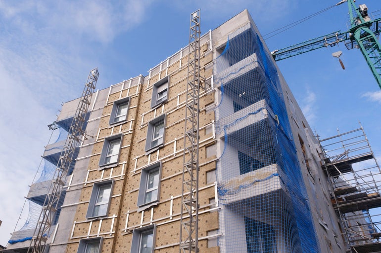 La Confederación Nacional de la Construcción valora en La Brújula el plan de vivienda del Gobierno: "Es un plan de vivienda razonablemente bueno" La Confederación Nacional de la Construcción valora en La Brújula el plan de vivienda del Gobierno: "Es un plan de vivienda razonablemente bueno"