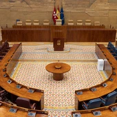 VOX invita a Ayuso a denunciar al PP si las propuestas de prioridad nacional en el acuerdo de Extremadura “son ilegales” VOX invita a Ayuso a denunciar al PP si las propuestas de prioridad nacional en el acuerdo de Extremadura “son ilegales”