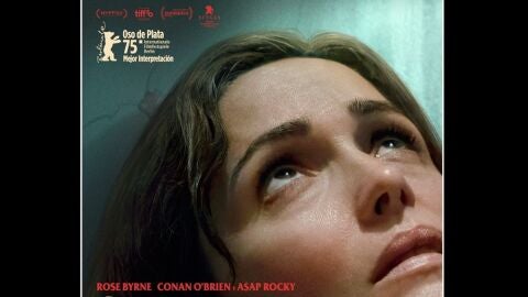 Cartel "Si pudiera, te dar&iacute;a una patada"