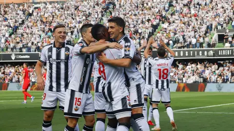 El Castellón brilla ante otro rival directo El Castellón brilla ante otro rival directo