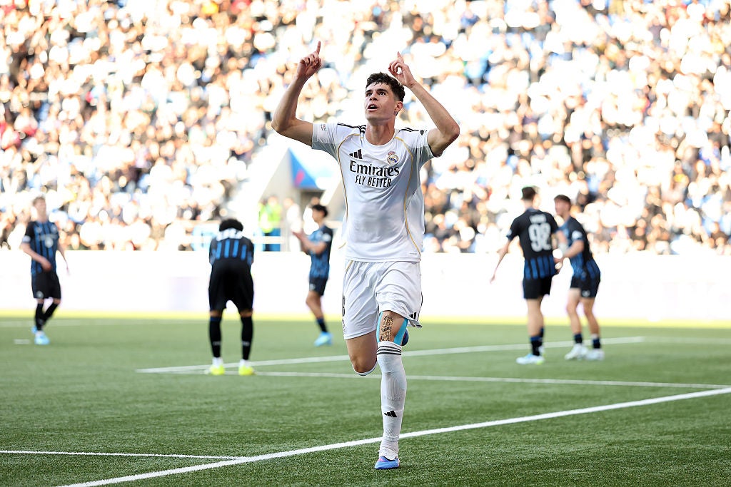 Jacobo Ortega, campeón de la Youth League con el Real Madrid: "Soy el más feliz, es una sensación inexplicable" Jacobo Ortega, campeón de la Youth League con el Real Madrid: "Soy el más feliz, es una sensación inexplicable"