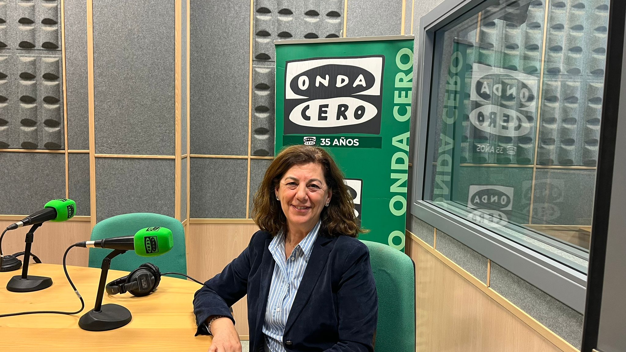 Encuentra tu empleo con Alejandra Barambio Encuentra tu empleo con Alejandra Barambio
