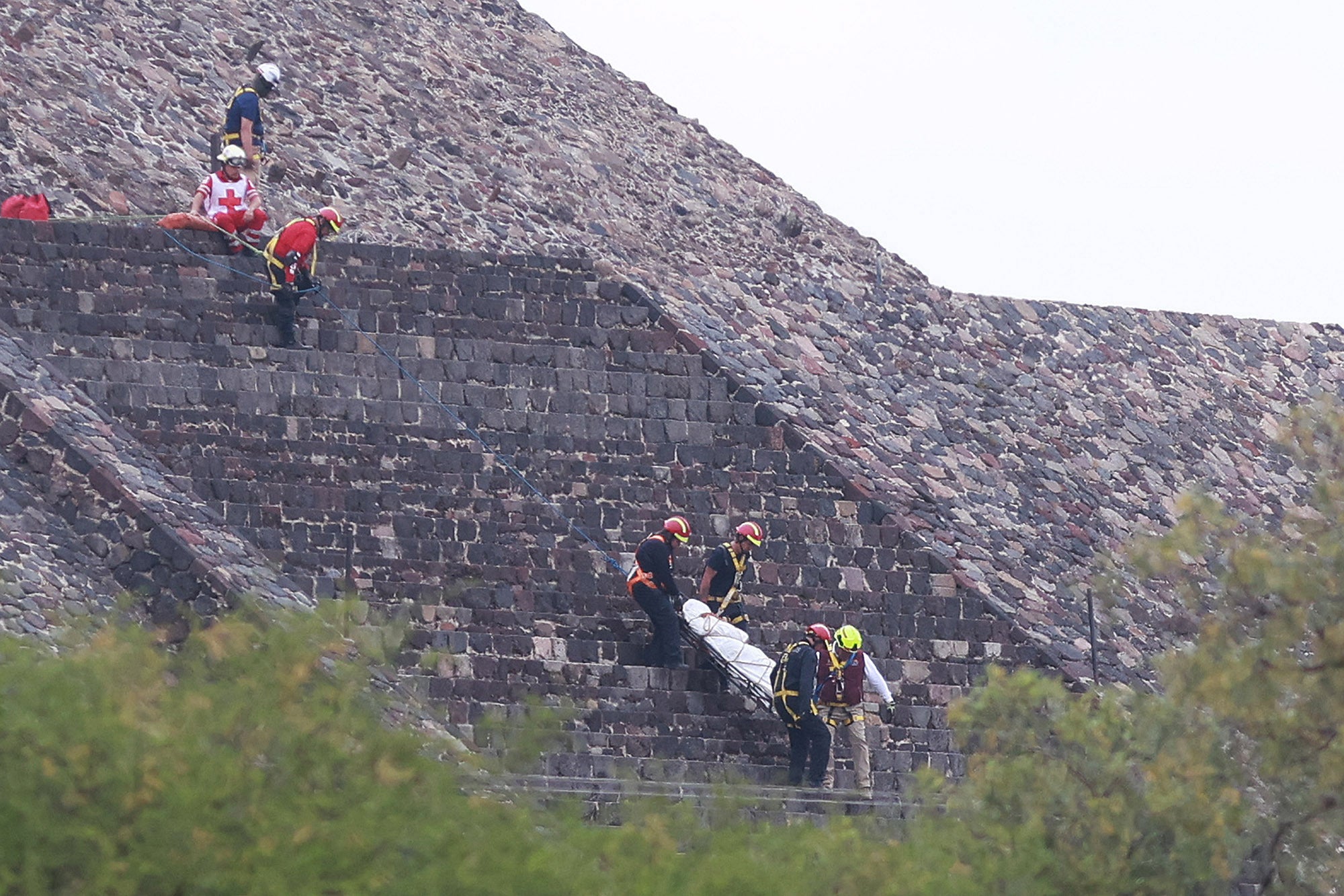 Julio César Jasso, el joven de 27 años autor del tiroteo que provocó el pánico en la pirámide de Teotihuacán Julio César Jasso, el joven de 27 años autor del tiroteo que provocó el pánico en la pirámide de Teotihuacán