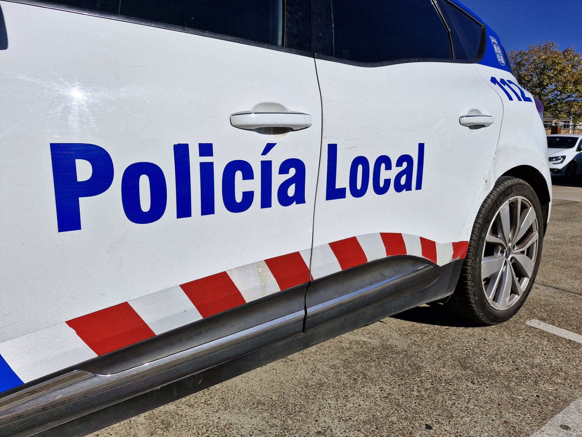 Denunciados por conducción negligente en el aparcamiento del parque comercial Arambol Denunciados por conducción negligente en el aparcamiento del parque comercial Arambol