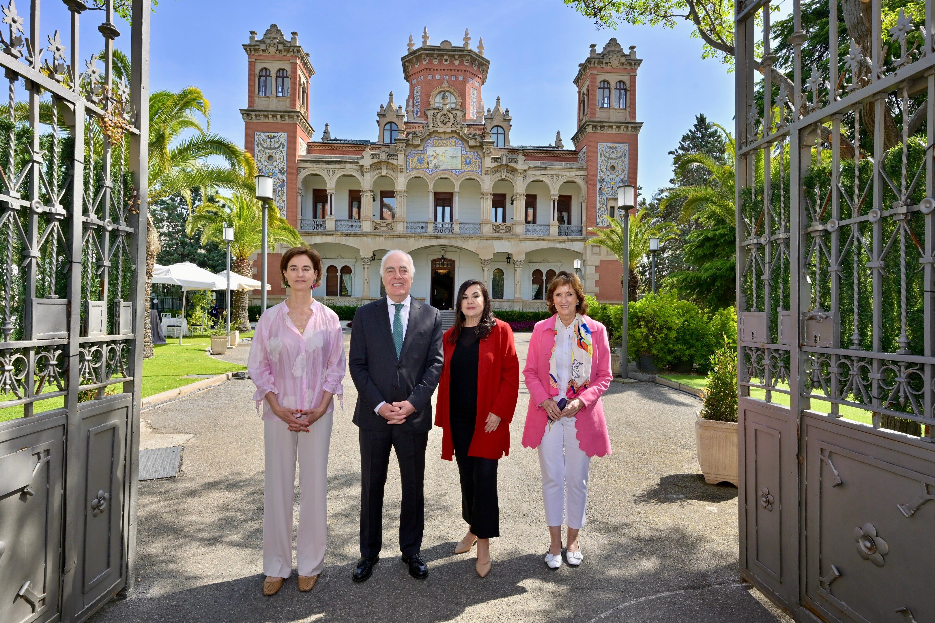 Reabre el Palacio de Larrinaga, una de las joyas arquitectónicas de Zaragoza Reabre el Palacio de Larrinaga, una de las joyas arquitectónicas de Zaragoza