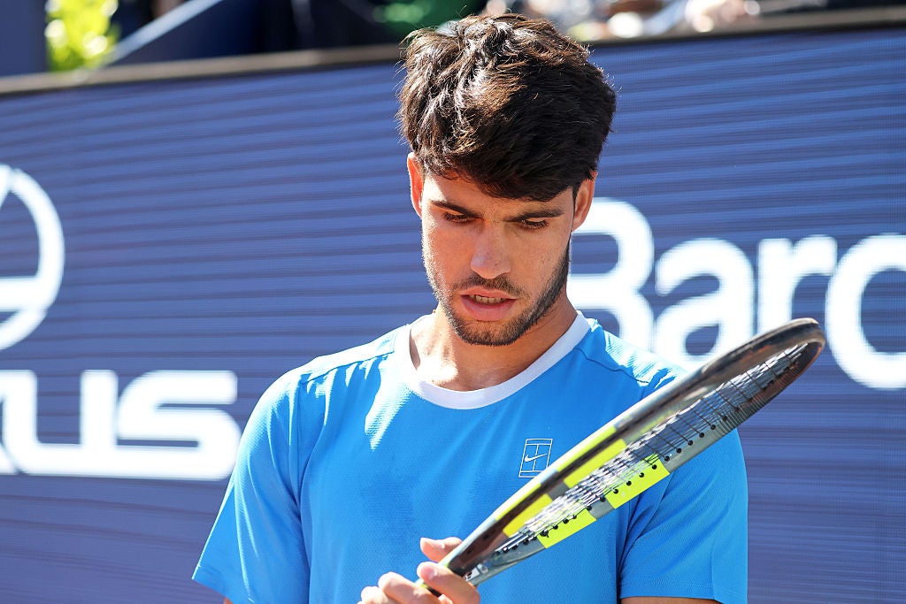 Toni Nadal, sobre la lesión de Alcaraz y Roland Garros: "No tiene necesidad de forzar" Toni Nadal, sobre la lesión de Alcaraz y Roland Garros: "No tiene necesidad de forzar"