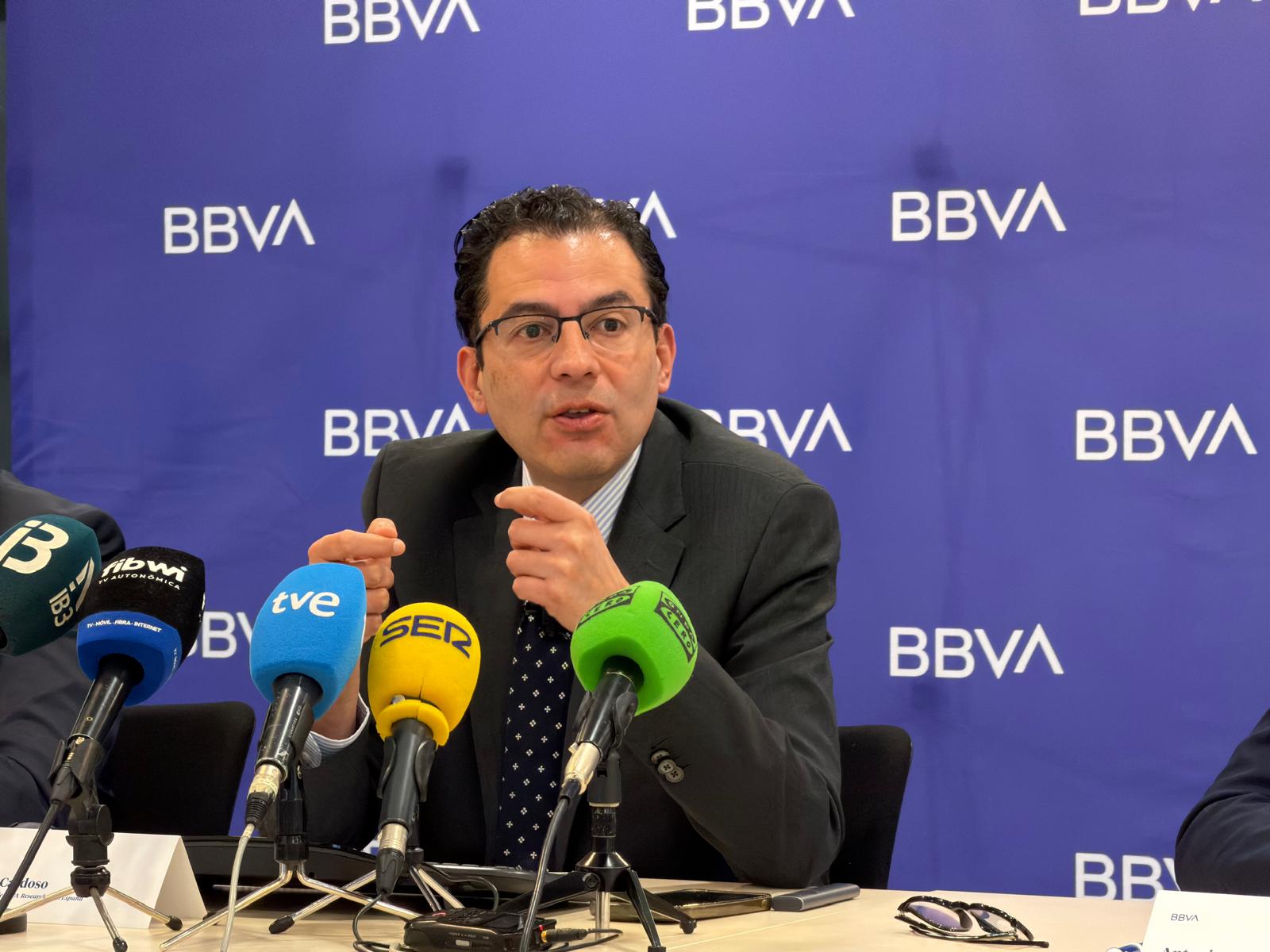 La economía de Baleares crecerá un 2,5% en 2026 según BBVA Research, pero pendiente del turismo y la vivienda La economía de Baleares crecerá un 2,5% en 2026 según BBVA Research, pero pendiente del turismo y la vivienda