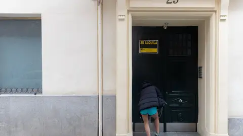 Baleares lidera el precio del alquiler en España con 1.676 euros al mes, un 39% más que la media nacional Baleares lidera el precio del alquiler en España con 1.676 euros al mes, un 39% más que la media nacional