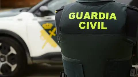 Detenido un hombre por estafar cerca de 60.000 euros a un anciano de Turís Detenido un hombre por estafar cerca de 60.000 euros a un anciano de Turís