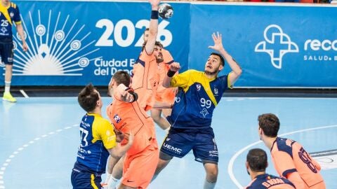 El equipo de balonmano vallisoletano busca el pase a la fase final de la Copa del Rey