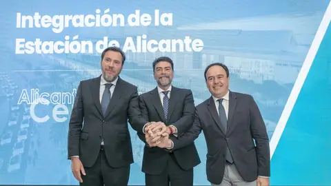 Óscar Puente, Luis Barcala y Juanfran Pérez Llorca en la presentación del pasado 13 de abril Óscar Puente, Luis Barcala y Juanfran Pérez Llorca en la presentación del pasado 13 de abril