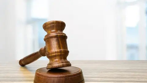 El Colegio de Enfermería de Málaga consigue una sentencia condenatoria por falsedad documental El Colegio de Enfermería de Málaga consigue una sentencia condenatoria por falsedad documental