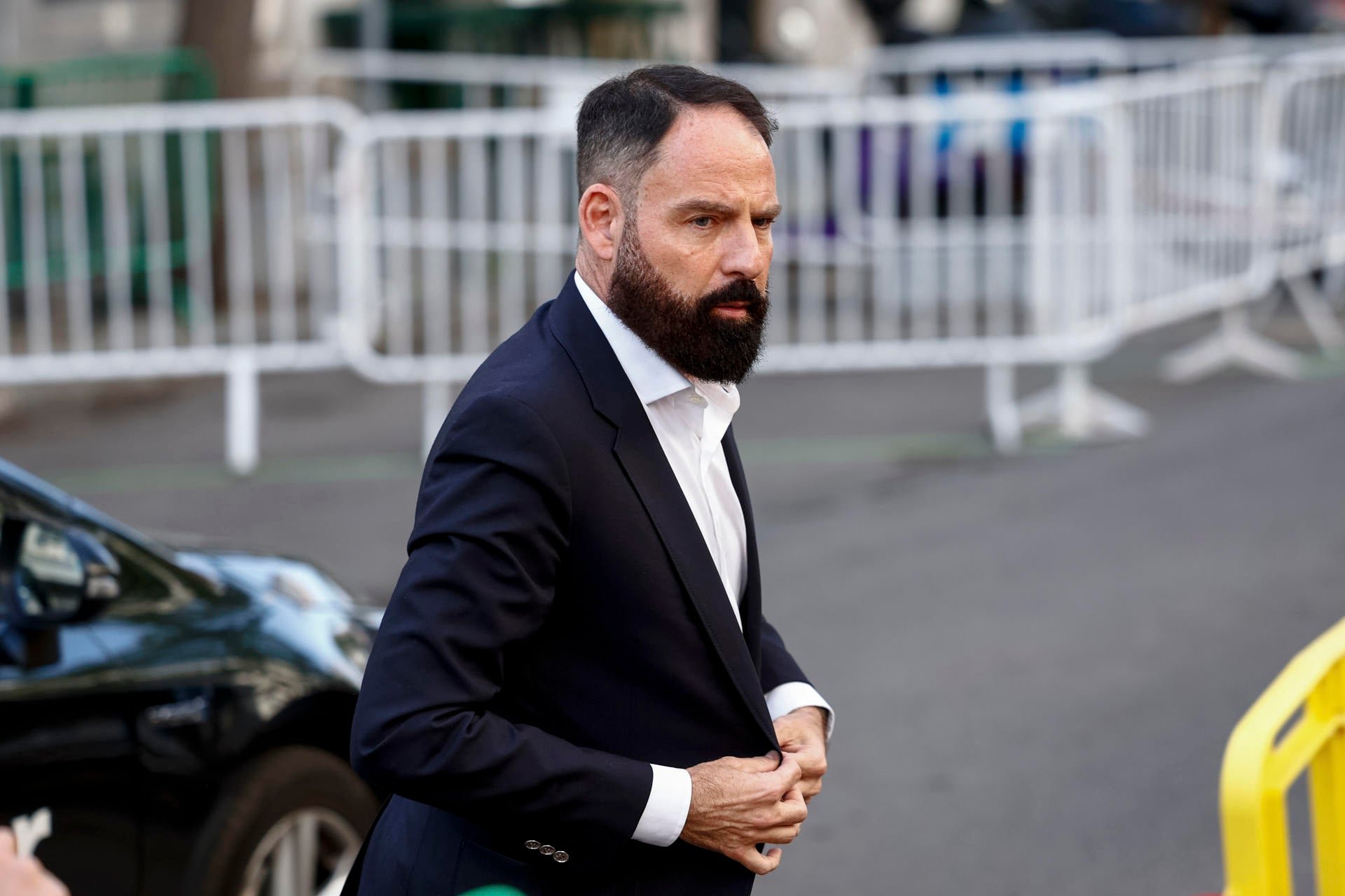 El exgerente del PSOE defiende la gestión con los pagos y niega las "chistorras": "No había billetes de 500 o 200" El exgerente del PSOE defiende la gestión con los pagos y niega las "chistorras": "No había billetes de 500 o 200"