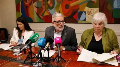 La Paeria planteja prohibir el vel integral a Lleida i obre un debat polític i jurídic sobre la seva viabilitat La Paeria planteja prohibir el vel integral a Lleida i obre un debat polític i jurídic sobre la seva viabilitat