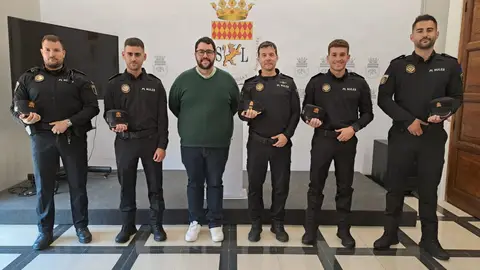 El municipio de Nules incorpora nuevos agentes a la Policía Local para cubrir las vacantes en la plantilla. El municipio de Nules incorpora nuevos agentes a la Policía Local para cubrir las vacantes en la plantilla.