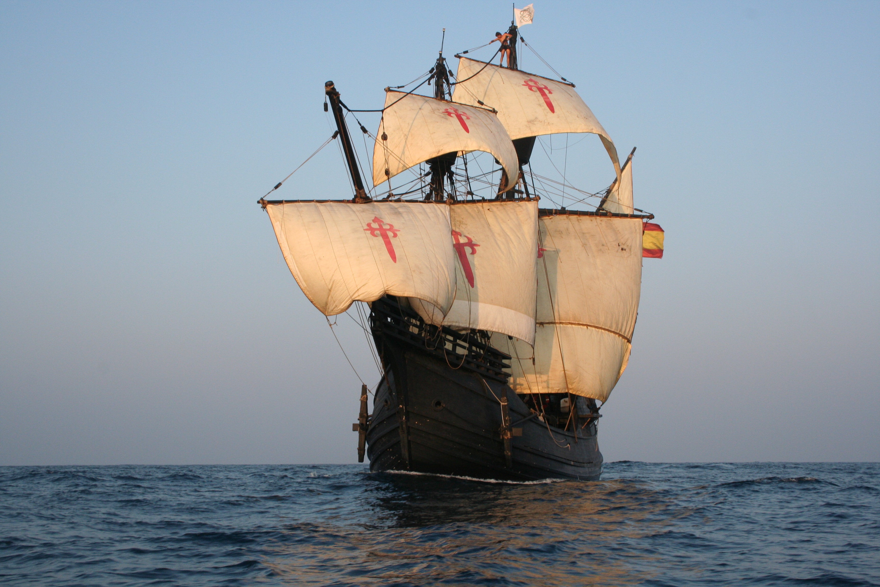 Fuengirola recibe a la Nao Victoria, el museo flotante de la mayor hazaña marítima de la historia Fuengirola recibe a la Nao Victoria, el museo flotante de la mayor hazaña marítima de la historia