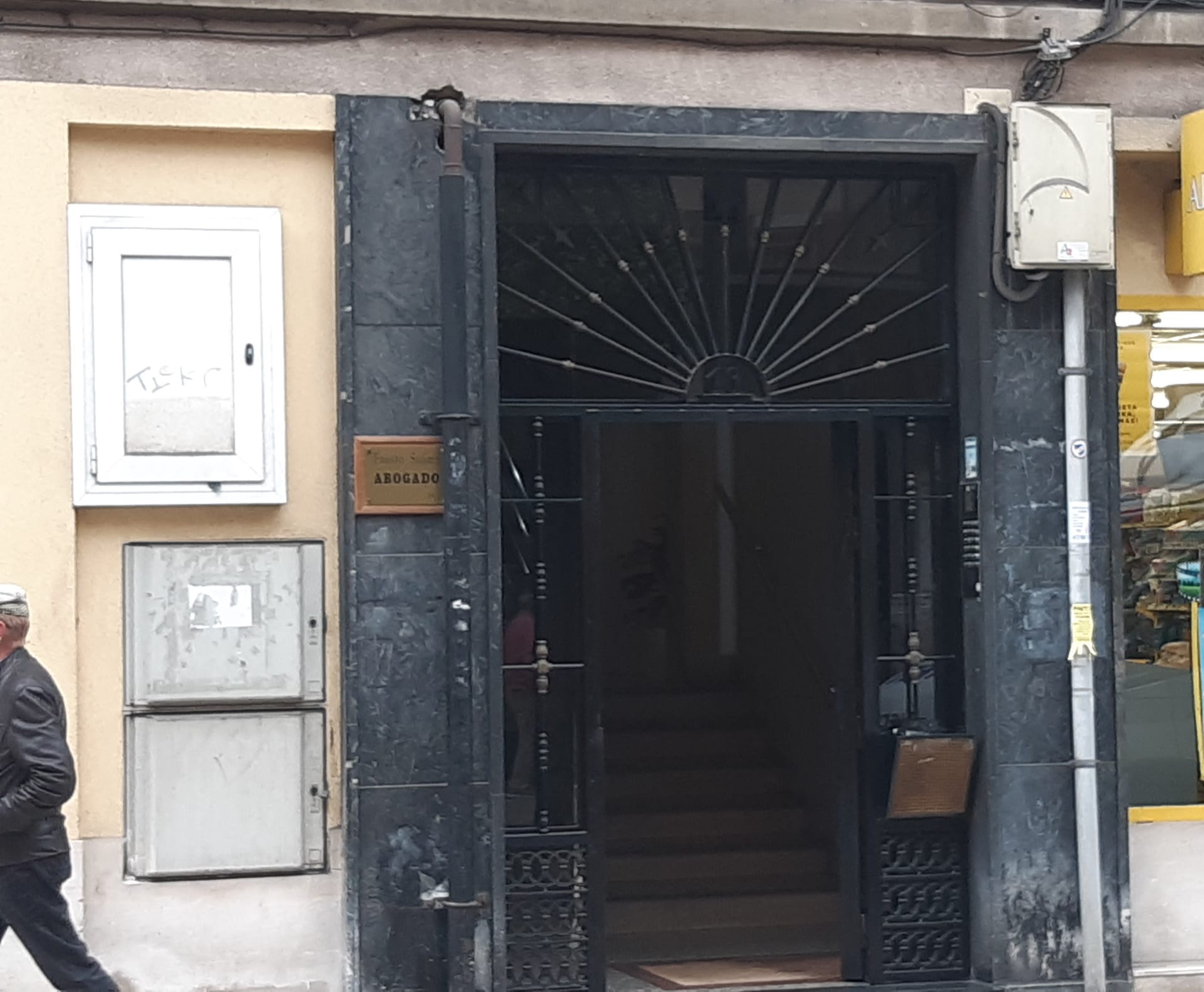 Apuñalado en Oviedo un abogado del juicio contra 'Matador' Apuñalado en Oviedo un abogado del juicio contra 'Matador'