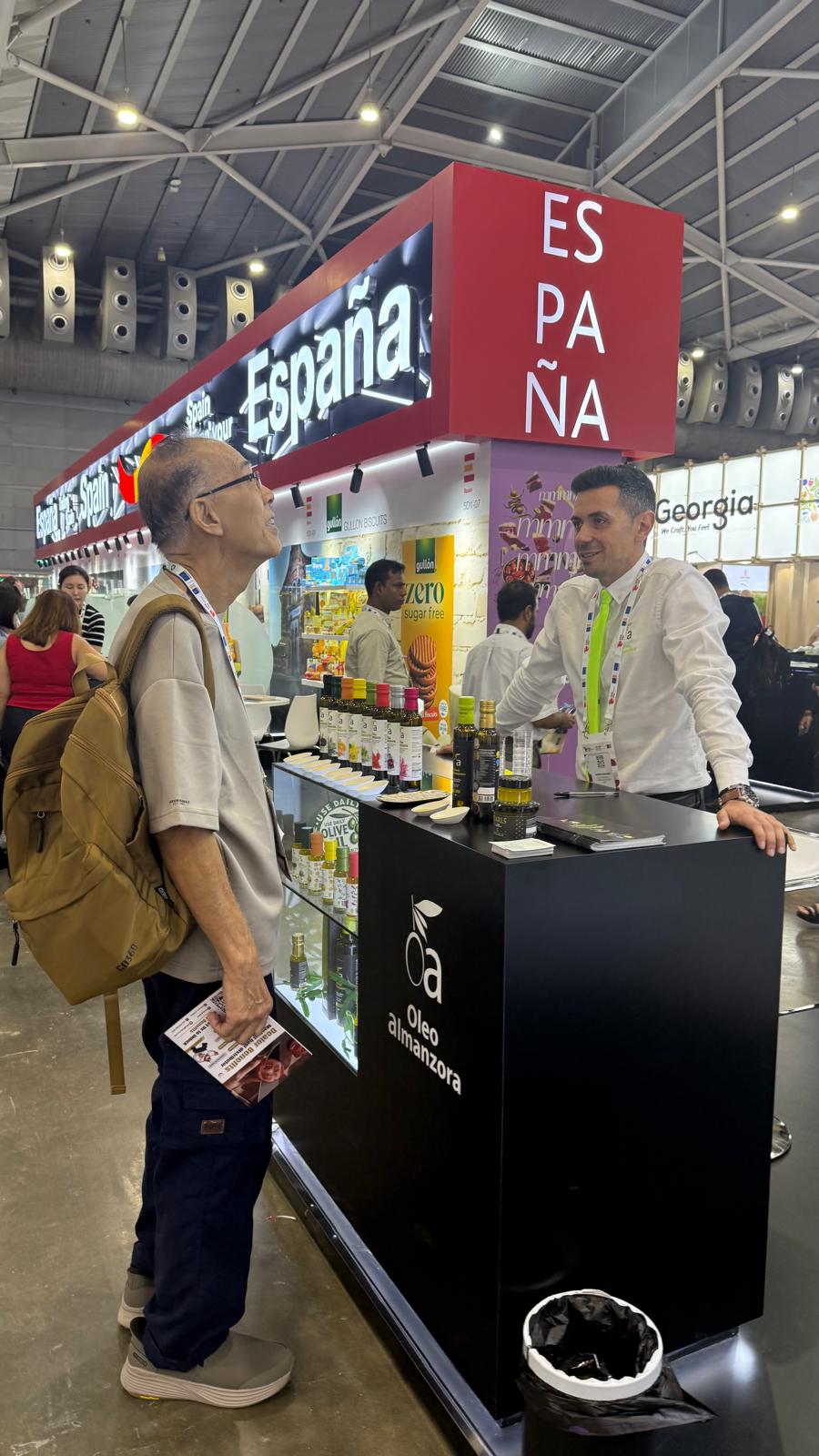 Oleo Almanzora, una de las empresas almerienses que han acudido Feria Food and Hospitality Asia 2026 Oleo Almanzora, una de las empresas almerienses que han acudido Feria Food and Hospitality Asia 2026