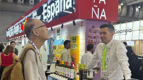 Oleo Almanzora, una de las empresas almerienses que han acudido Feria Food and Hospitality Asia 2026 Oleo Almanzora, una de las empresas almerienses que han acudido Feria Food and Hospitality Asia 2026