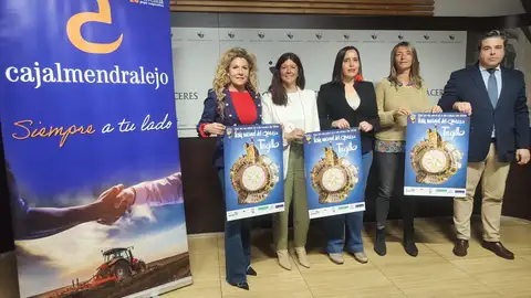 La Feria del Queso de Trujillo (Cáceres) ofrece unas 500 variedades con Italia y Portugal como países invitados La Feria del Queso de Trujillo (Cáceres) ofrece unas 500 variedades con Italia y Portugal como países invitados
