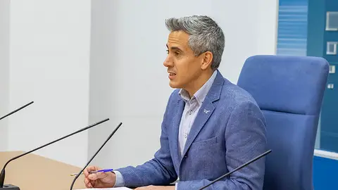 El Gobierno estudiará llevar a la Fiscalía las "graves irregularidades" de Cultura con Zuloaga El Gobierno estudiará llevar a la Fiscalía las "graves irregularidades" de Cultura con Zuloaga