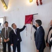 García-Page y Santiago Lázaro inauguran la hospedería de Campo de Criptana